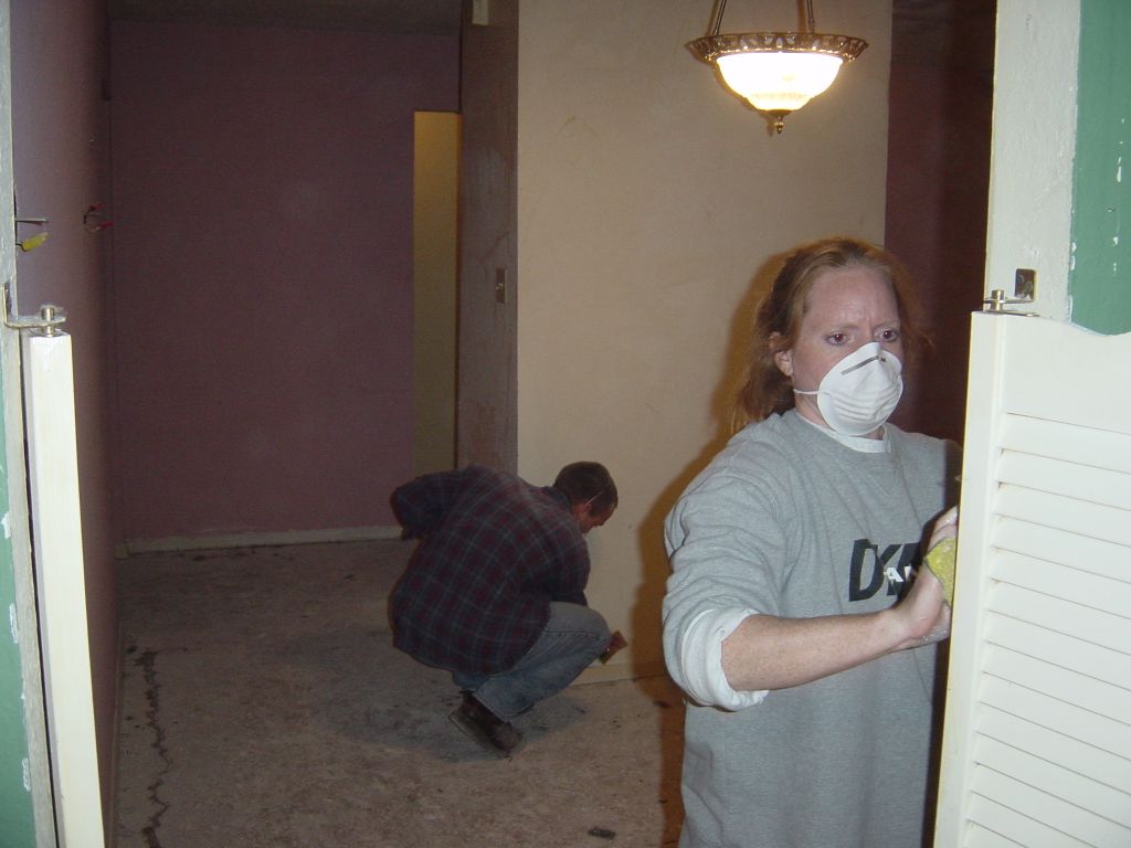 
Rick and Kara washing walls
