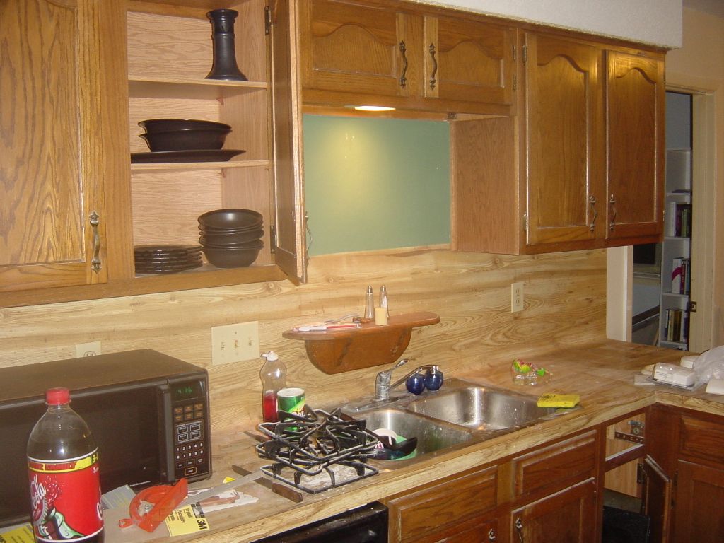 
Kitchen unpacking in progress
