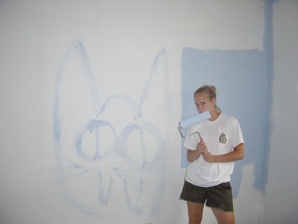 
Mary with a simple picture of 