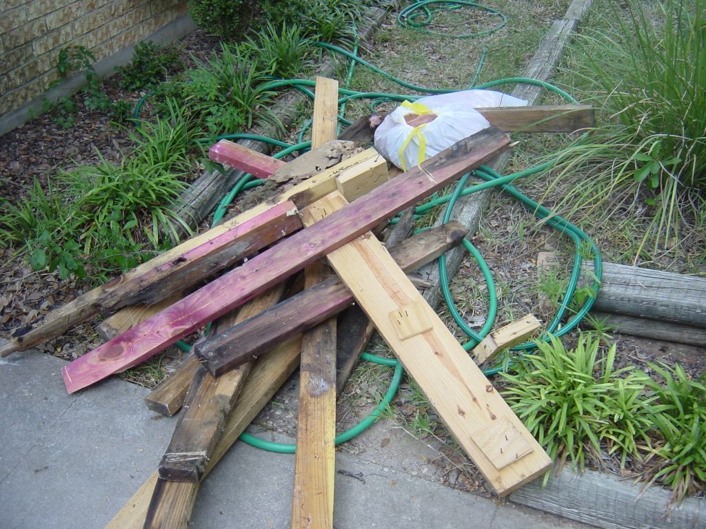 
Wood and insulation removed.
